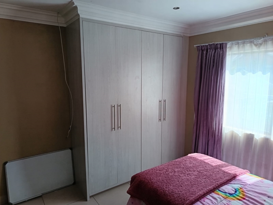 3 Bedroom Property for Sale in Heuwelsig Free State